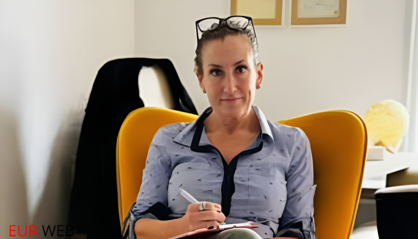 Dr Keri Nixon